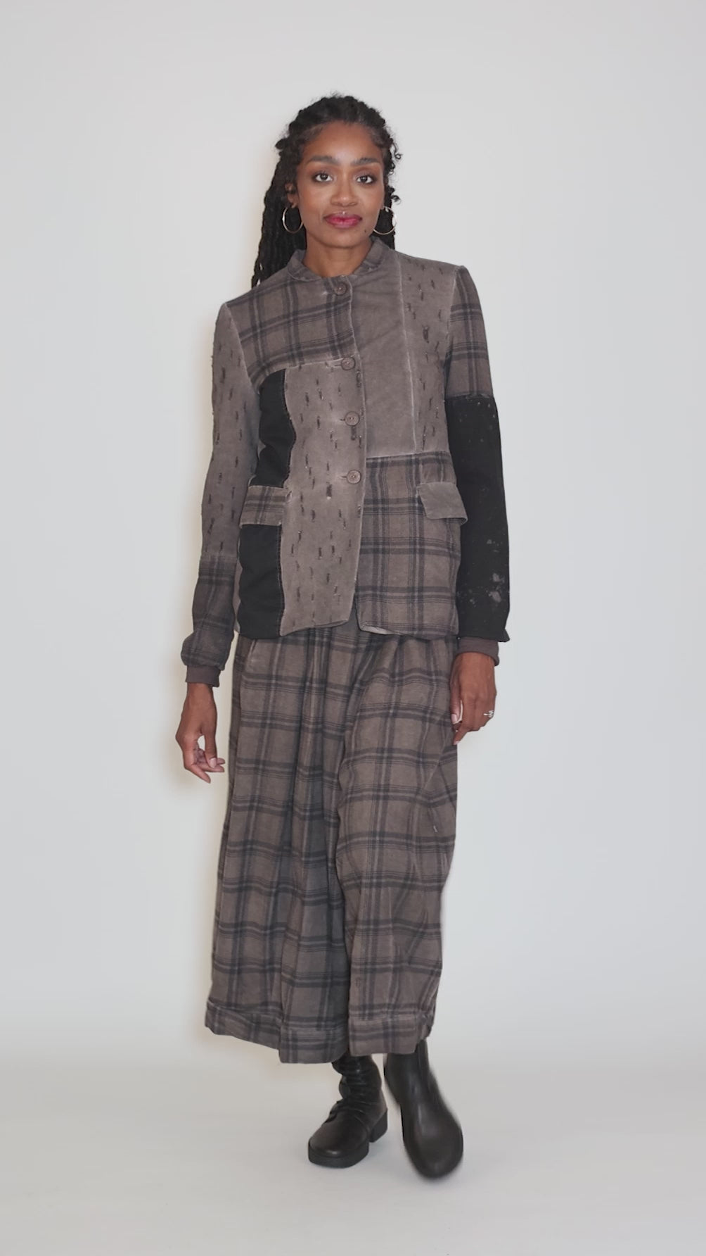 Tricia Blazer, Truffle Old Dye Angle 6