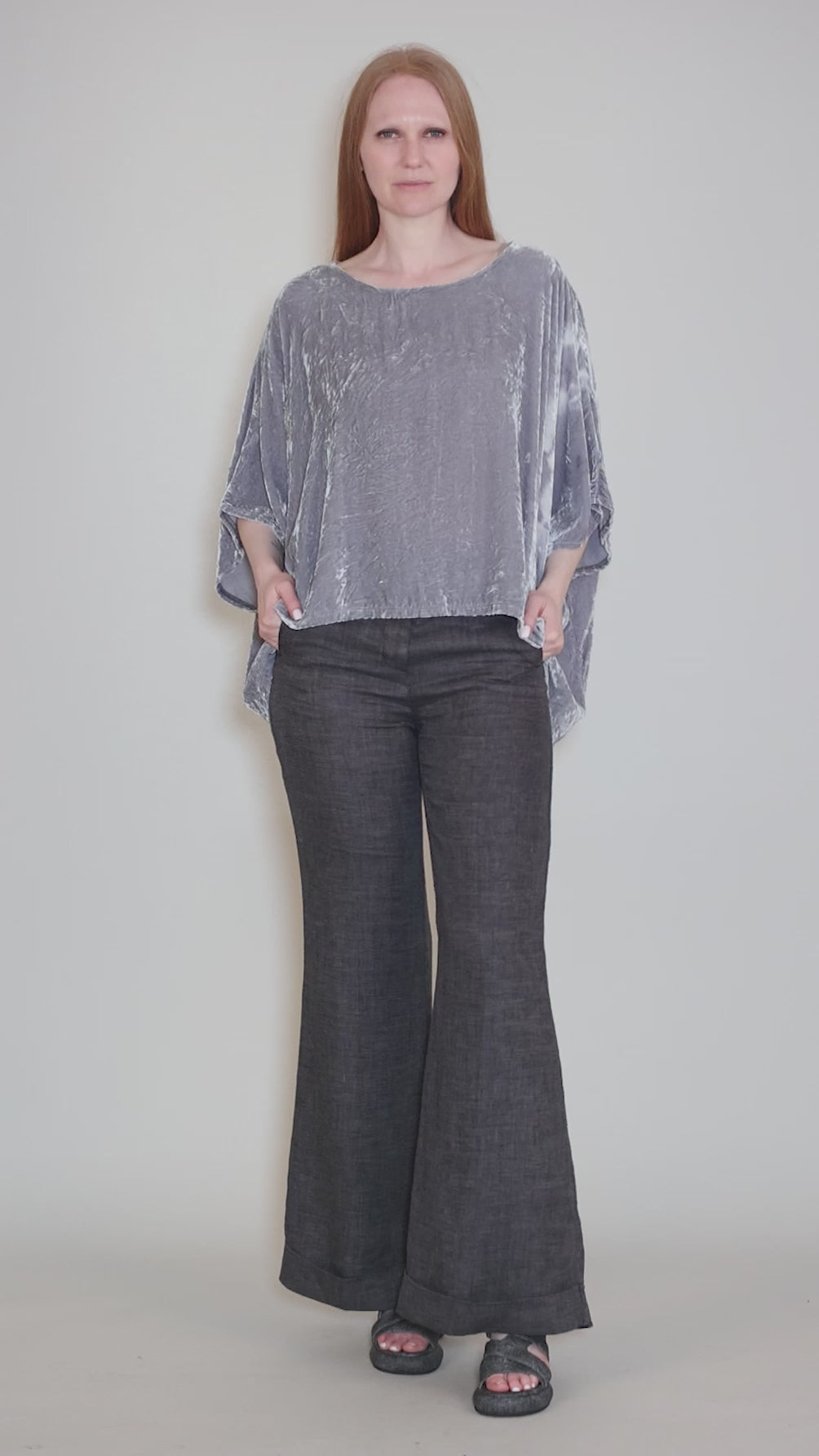 Wide Velvet Gaia Top, Gray Angle 5