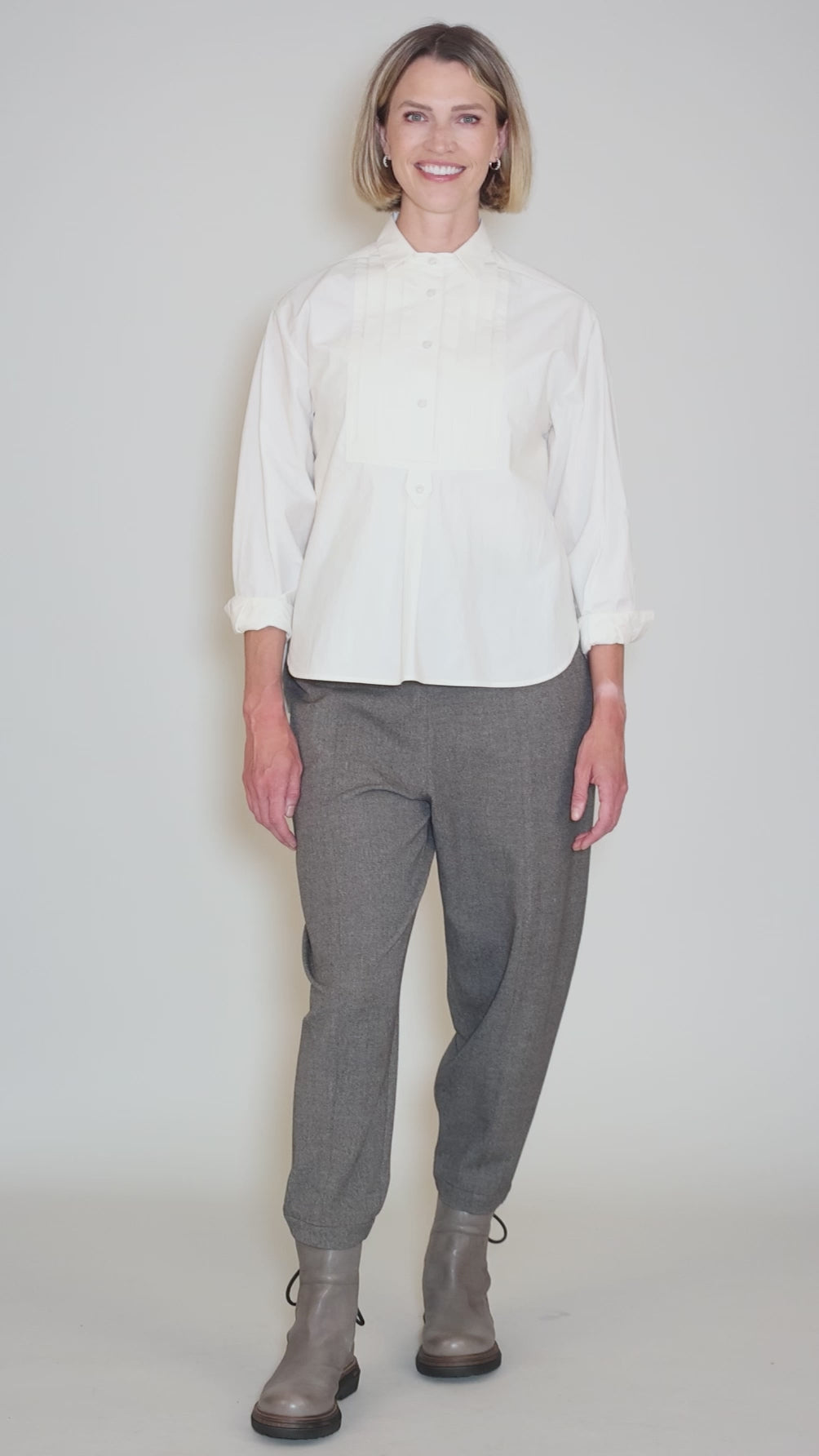 Garden Shirt, Ivory Angle 5