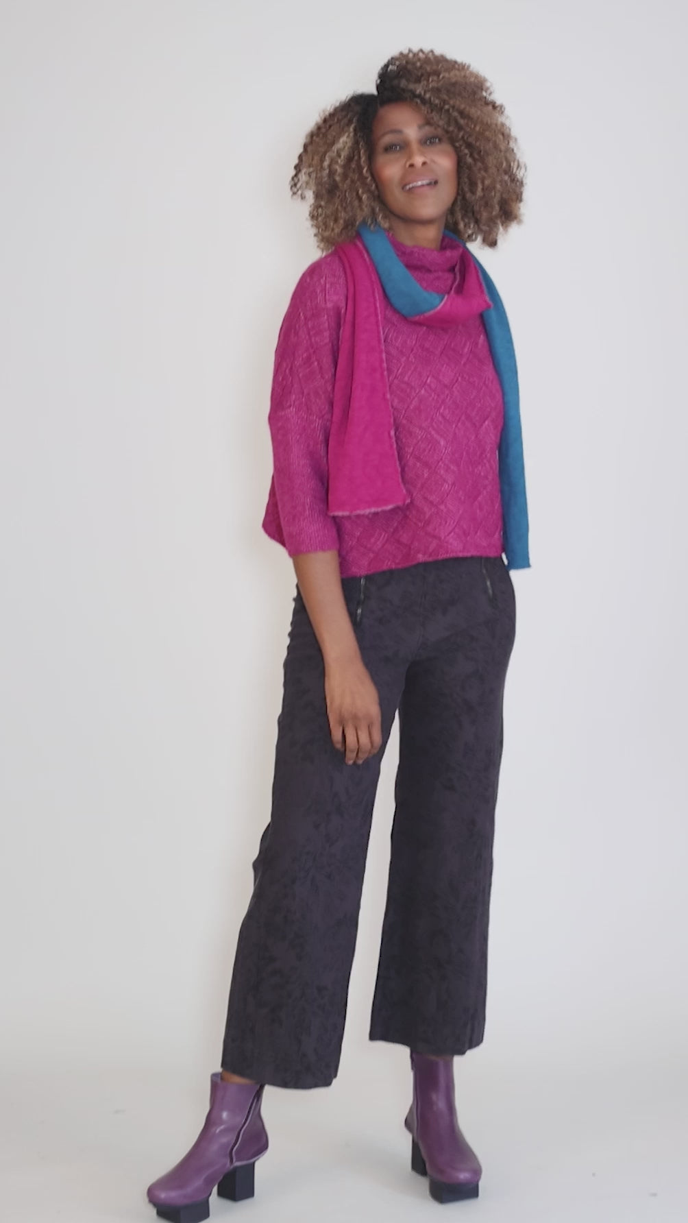 Two-Tone Double-Face Scarf, Beet/Rain Angle 3