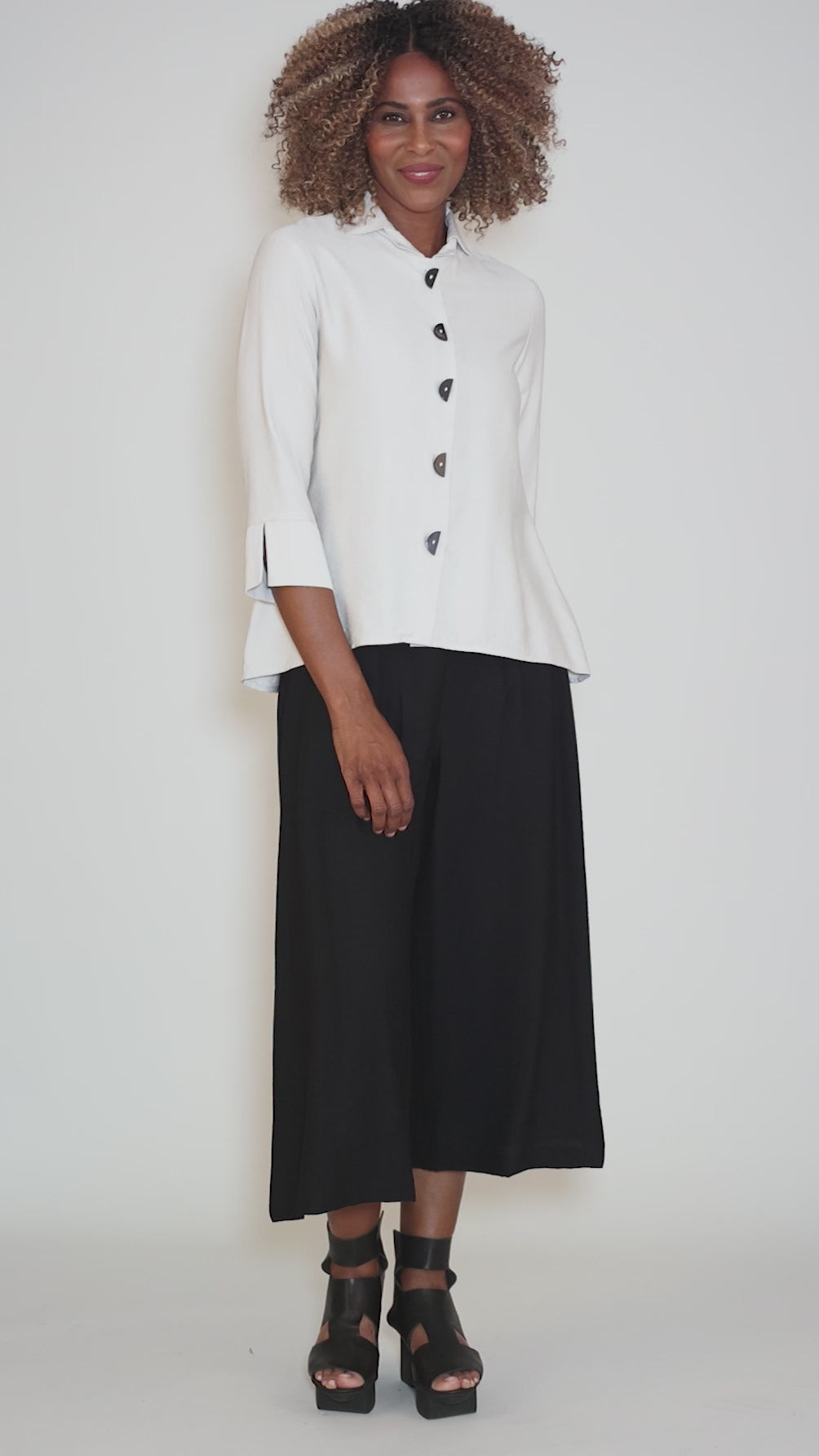 Lily Blouse, Pearl Angle 5