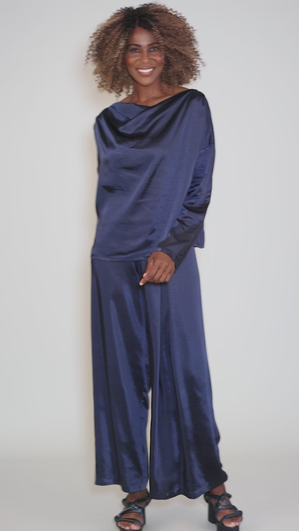 Sateen Evening Tee, Midnight Angle 5
