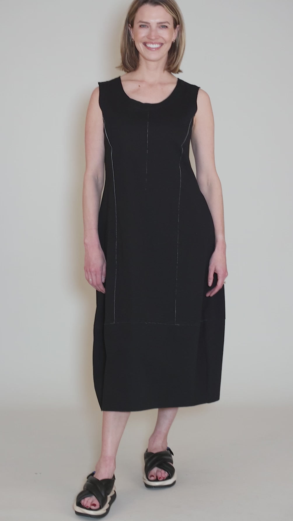 Double-Face Tulip Dress, Black Angle 5