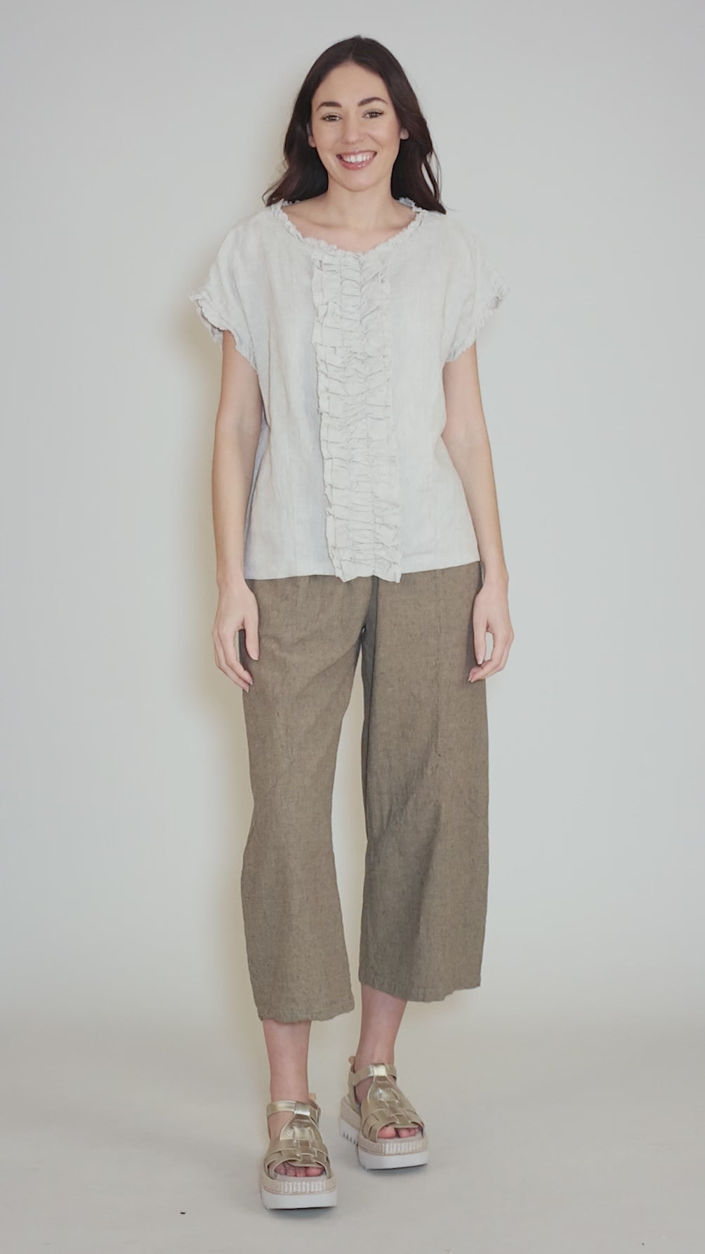 Center Pleat Linen Top, Natural Angle 5