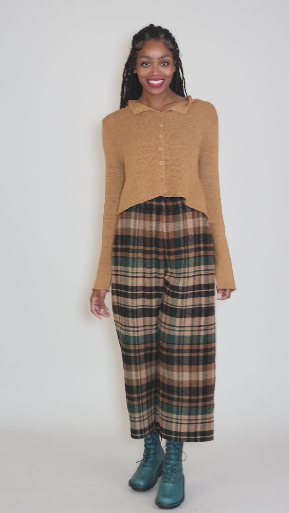 Yes Please Cardie, Bronze Angle 5