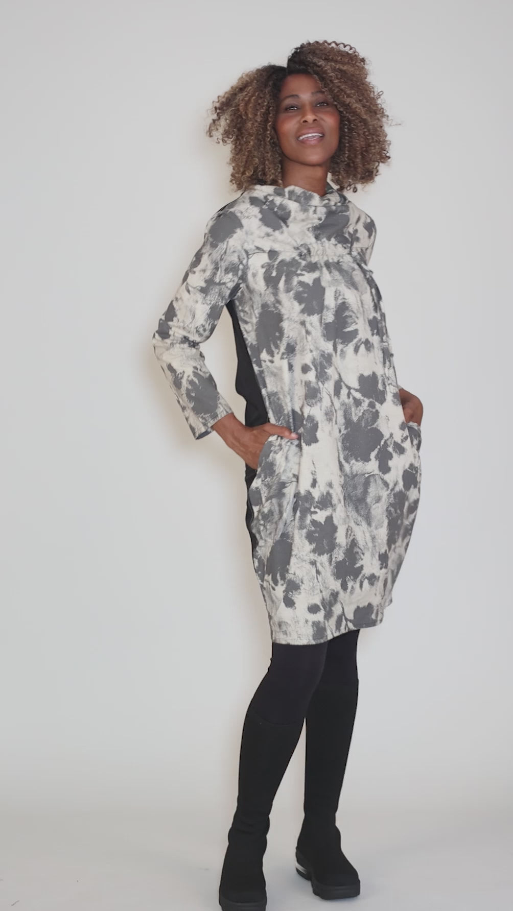 Abstract Cinch-Bodice Dress, Ecru/Gray Angle 5