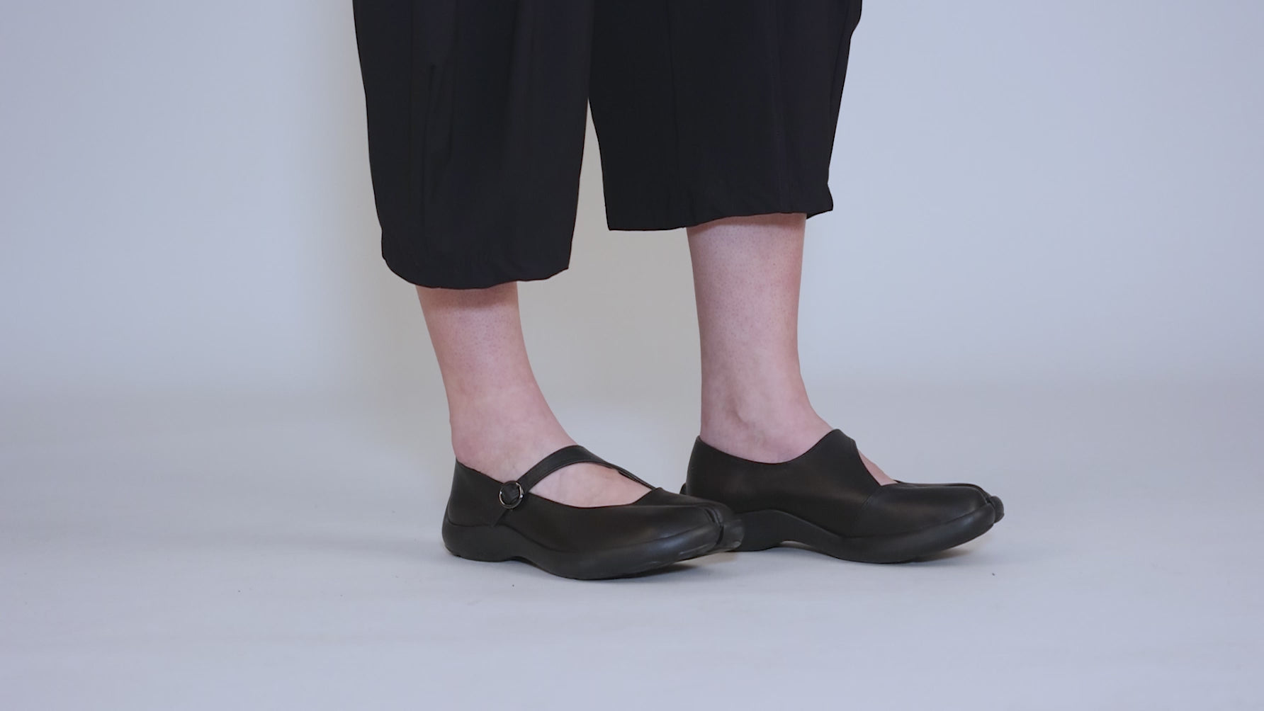 Split-Toe Mary Janes, Black Angle 11