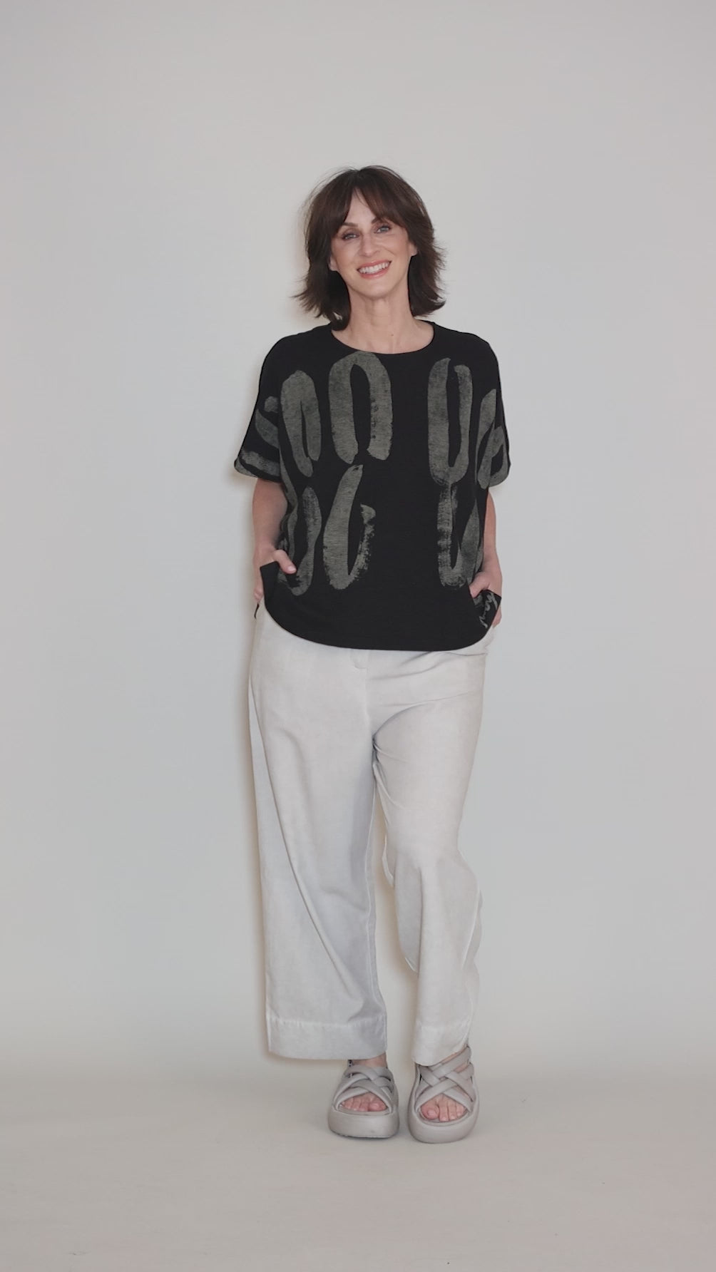 Abstract Print Tee, Black/Khaki Angle 5