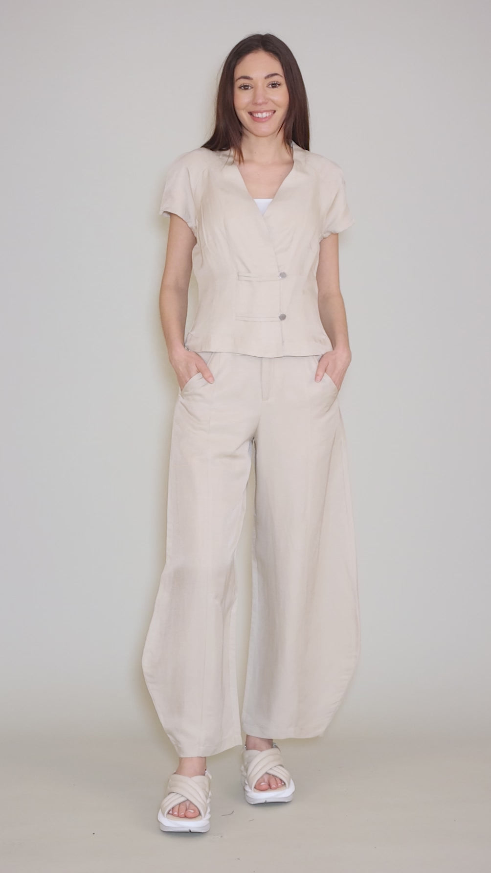 Hannoki Trouser, Ivory Angle 5