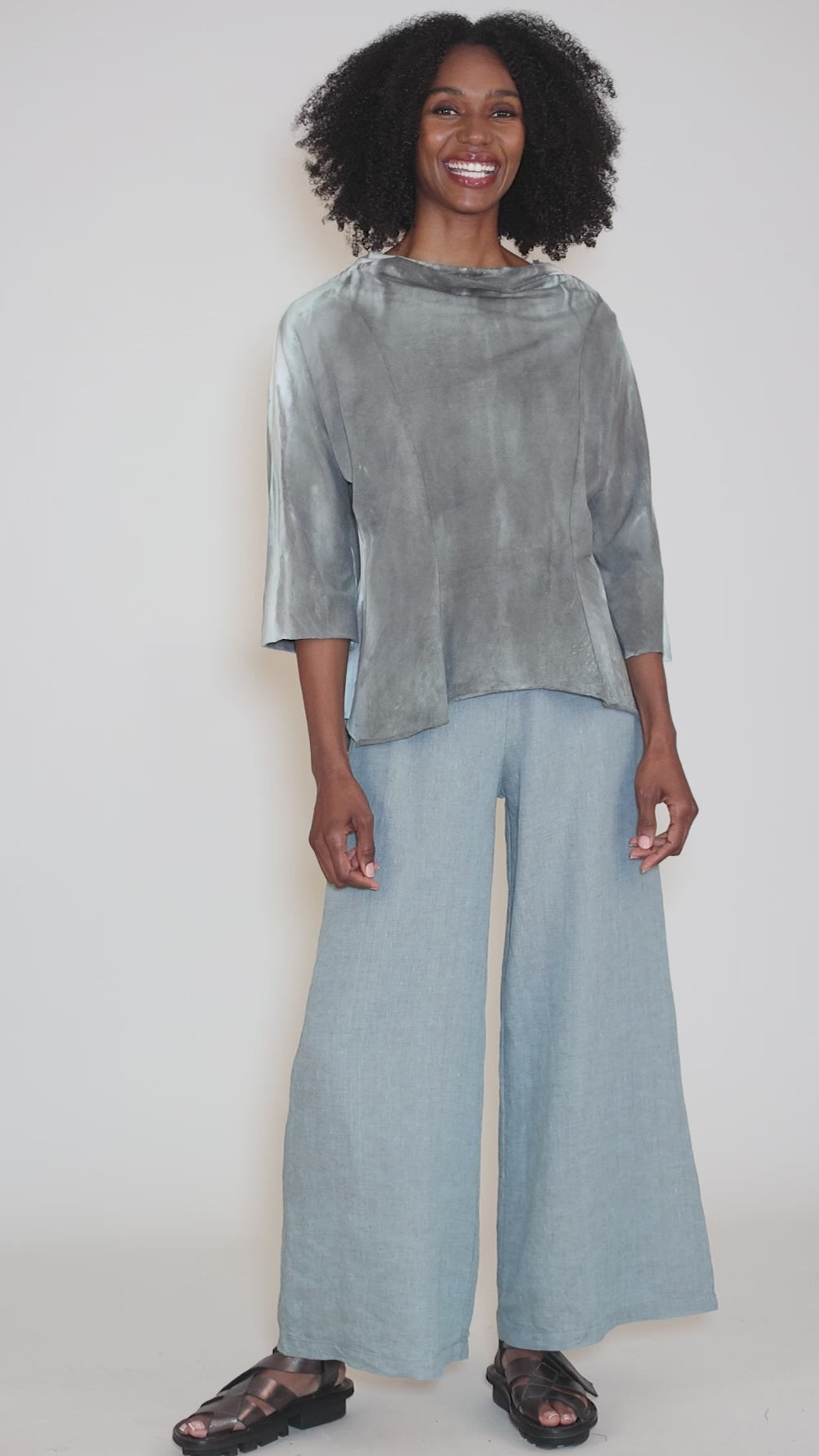 Christy Top, Blur Angle 7