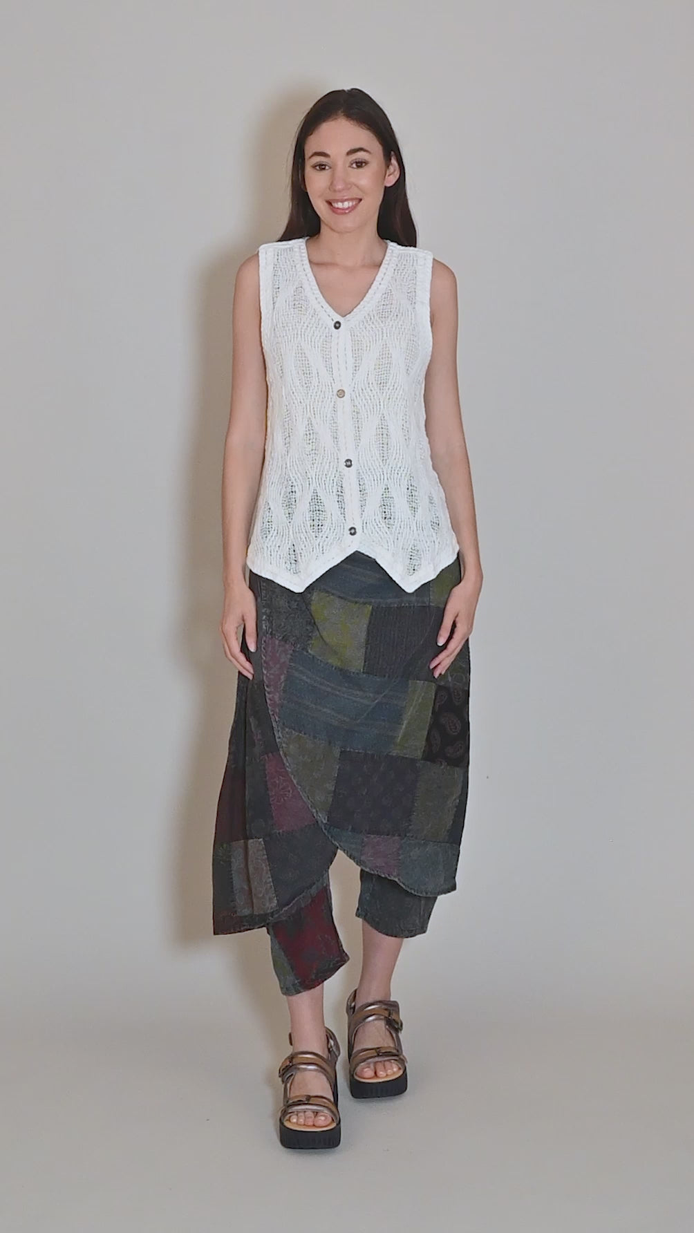 Sleeveless Crochet Button Vest, Off White Angle 5