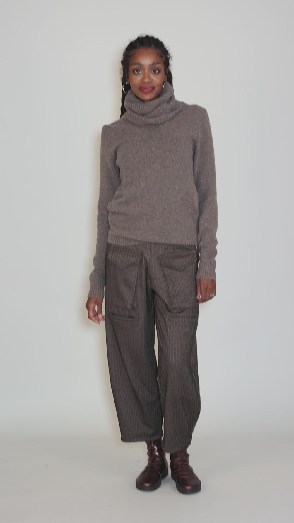 Gulf Sweater, Faded Brown Angle 5