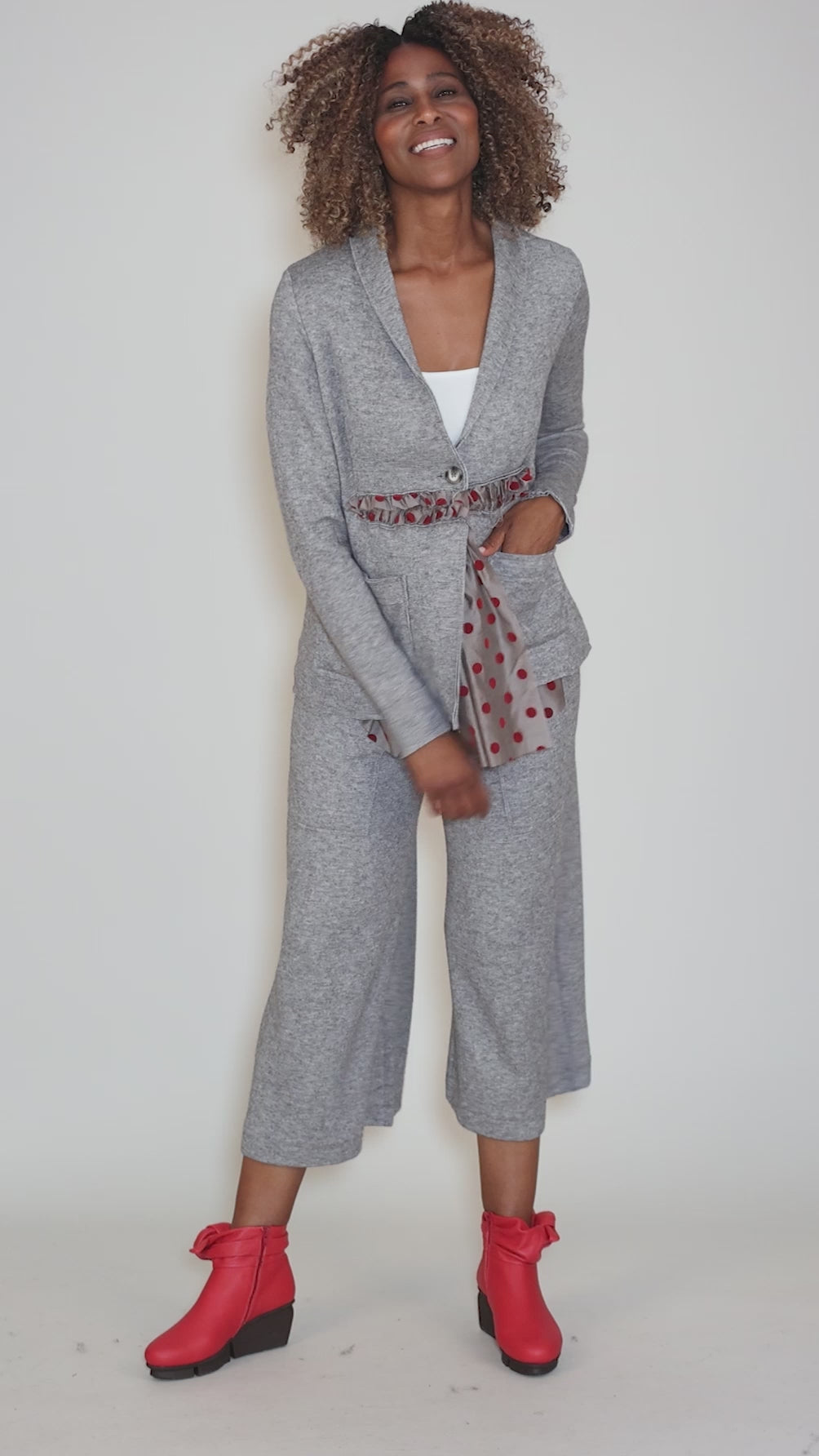 Cole Cozy Jacket, Gray Angle 5