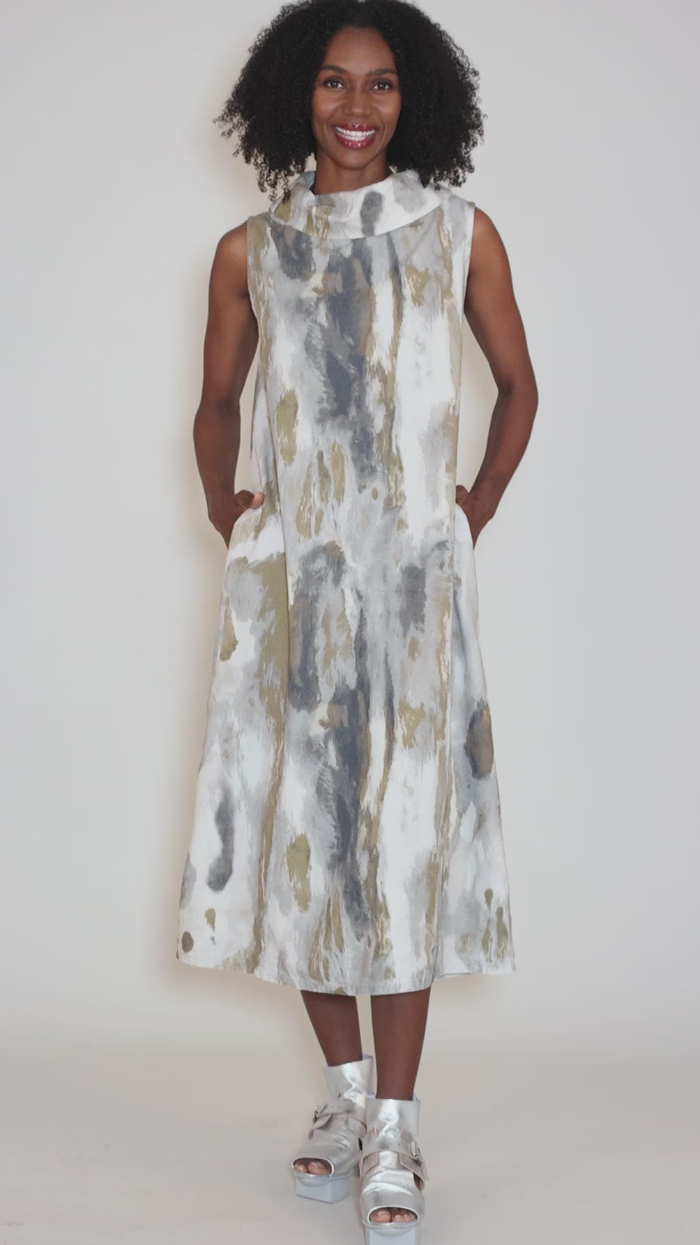 Henrietta Dress, Pioggia Print Angle 5