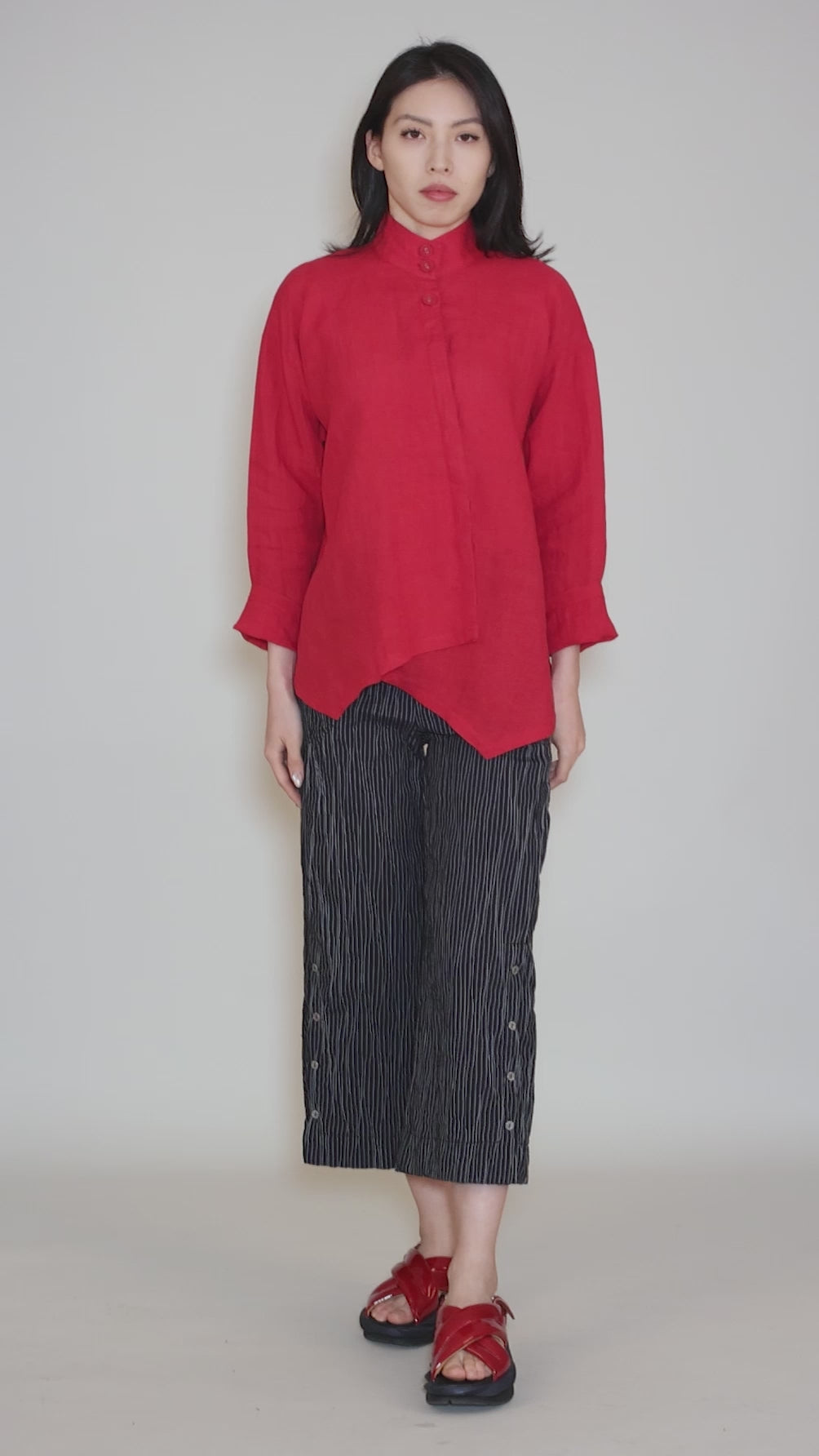 Iris Linen Top, Scarlet Angle 5