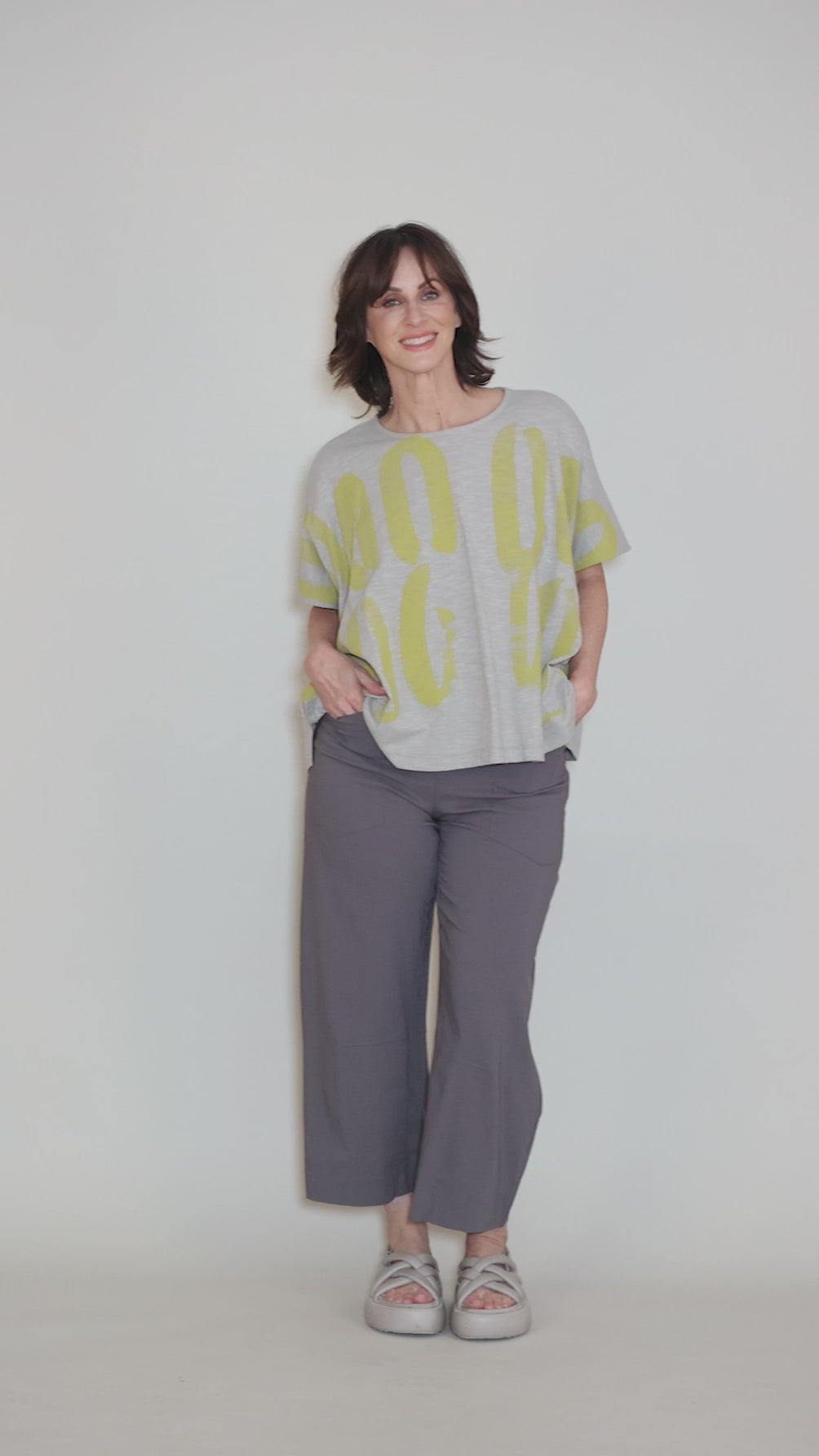 Abstract Print Tee, Gray/Ochre Angle 7