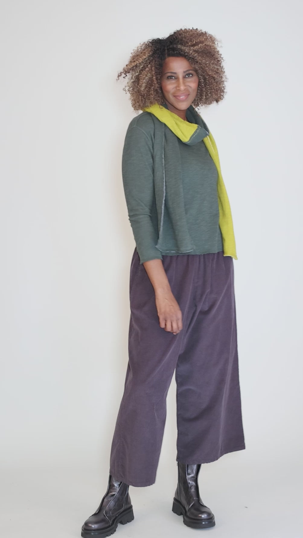Two-Tone Double-Face Scarf, Mustard/Konbu Angle 3