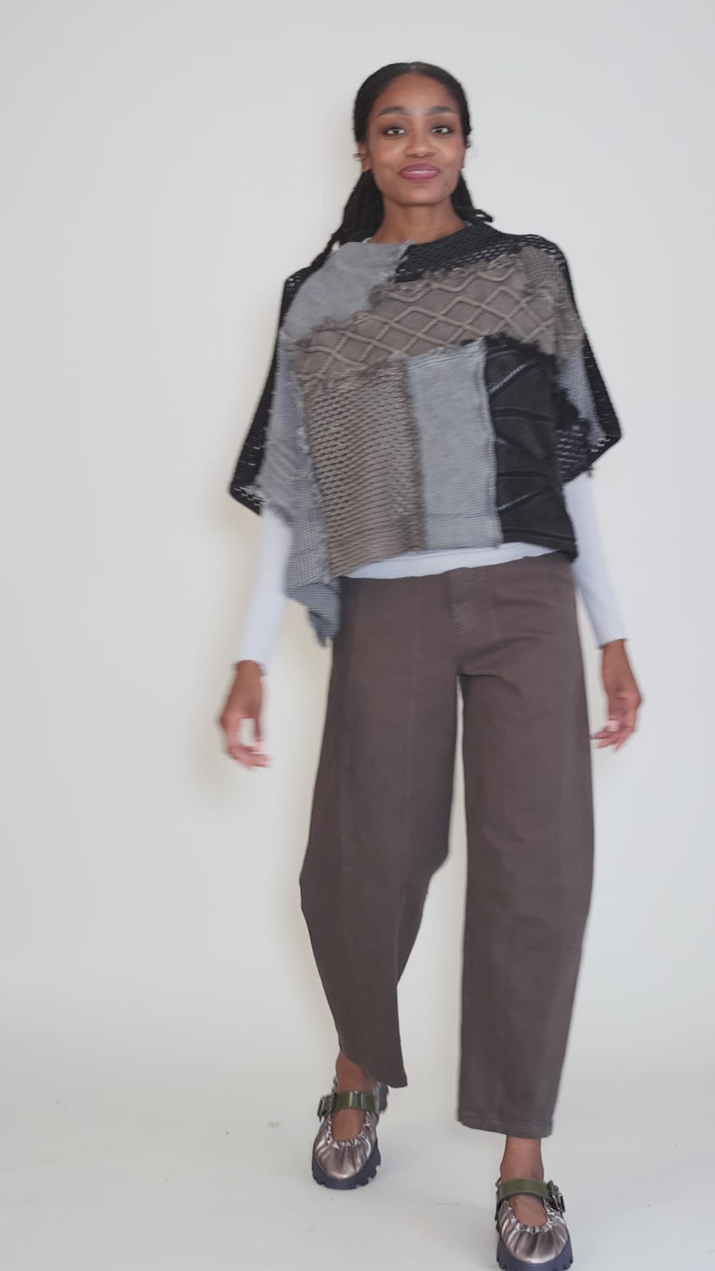 Mix Textile Pullover, Mud/Chambray Angle 5