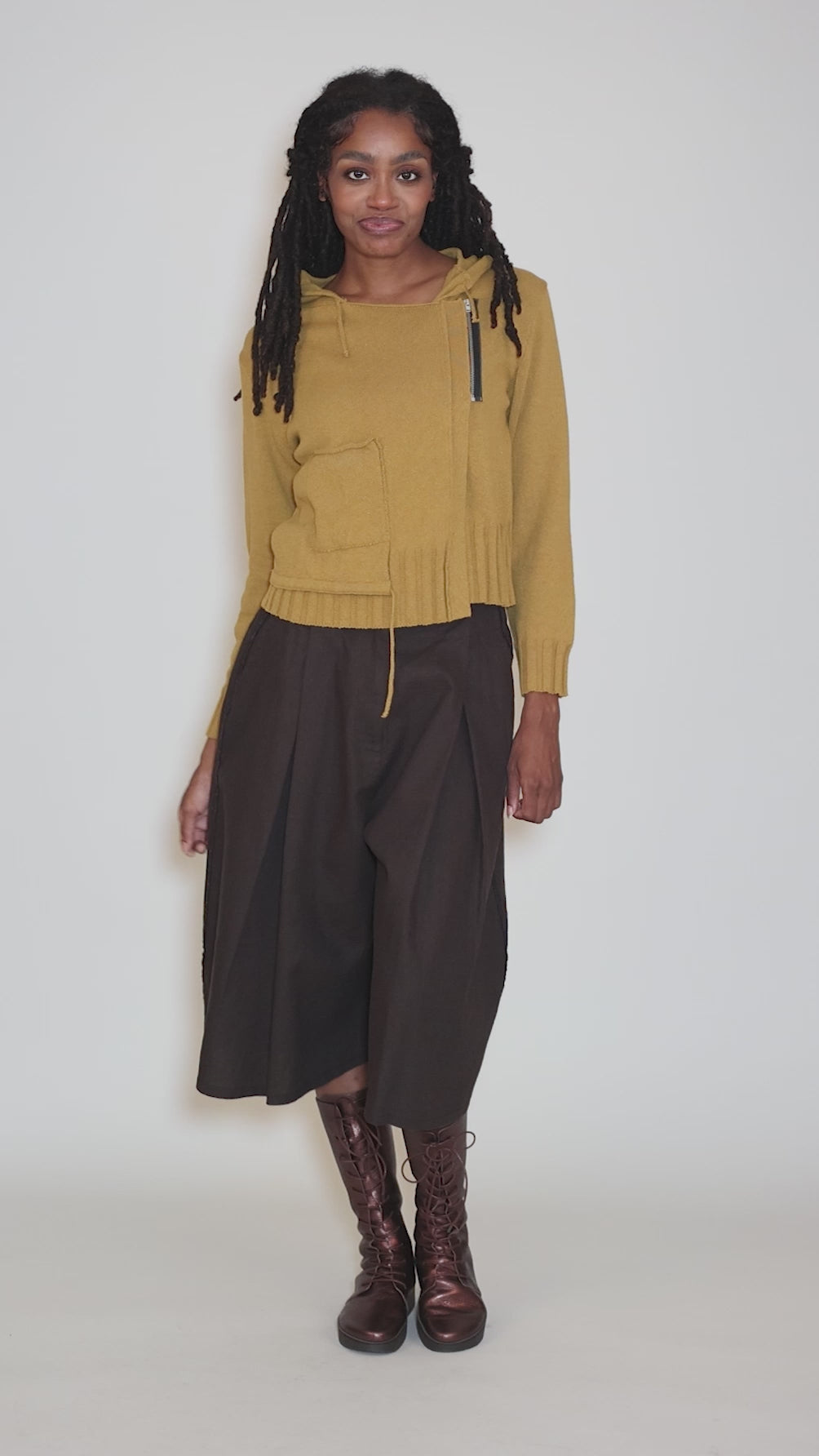 Cropped Gaucho Trousers, Brown Angle 5