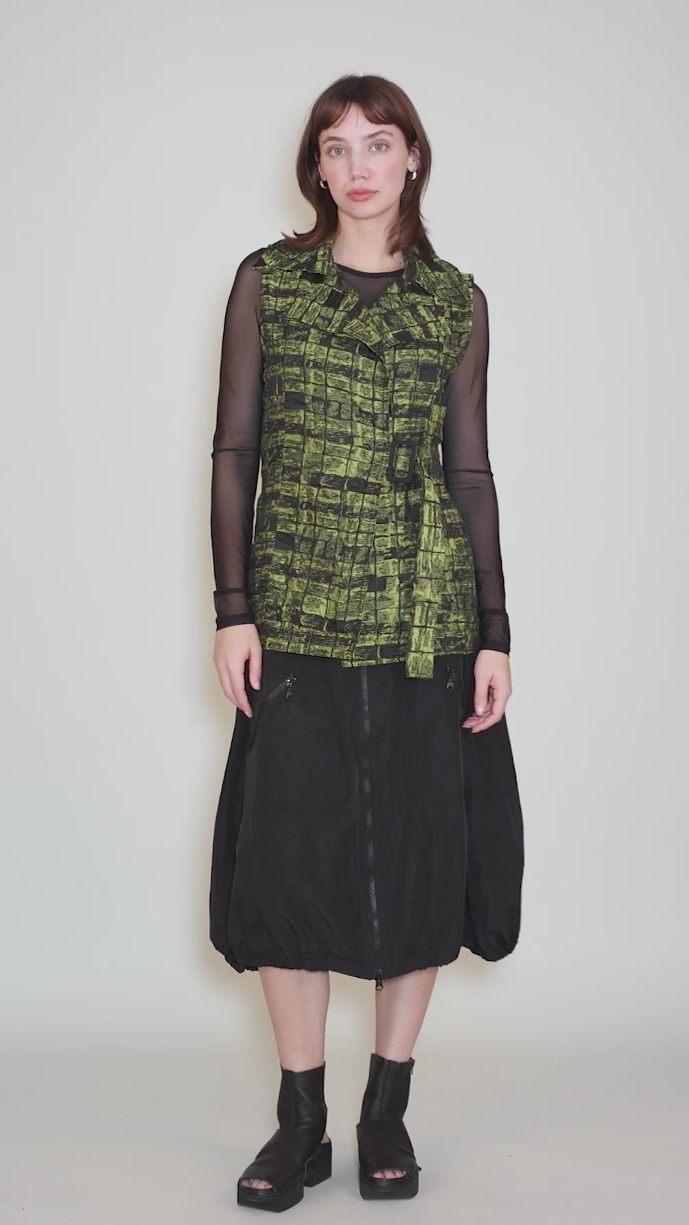 Aline Vest, Tarragon Angle 5