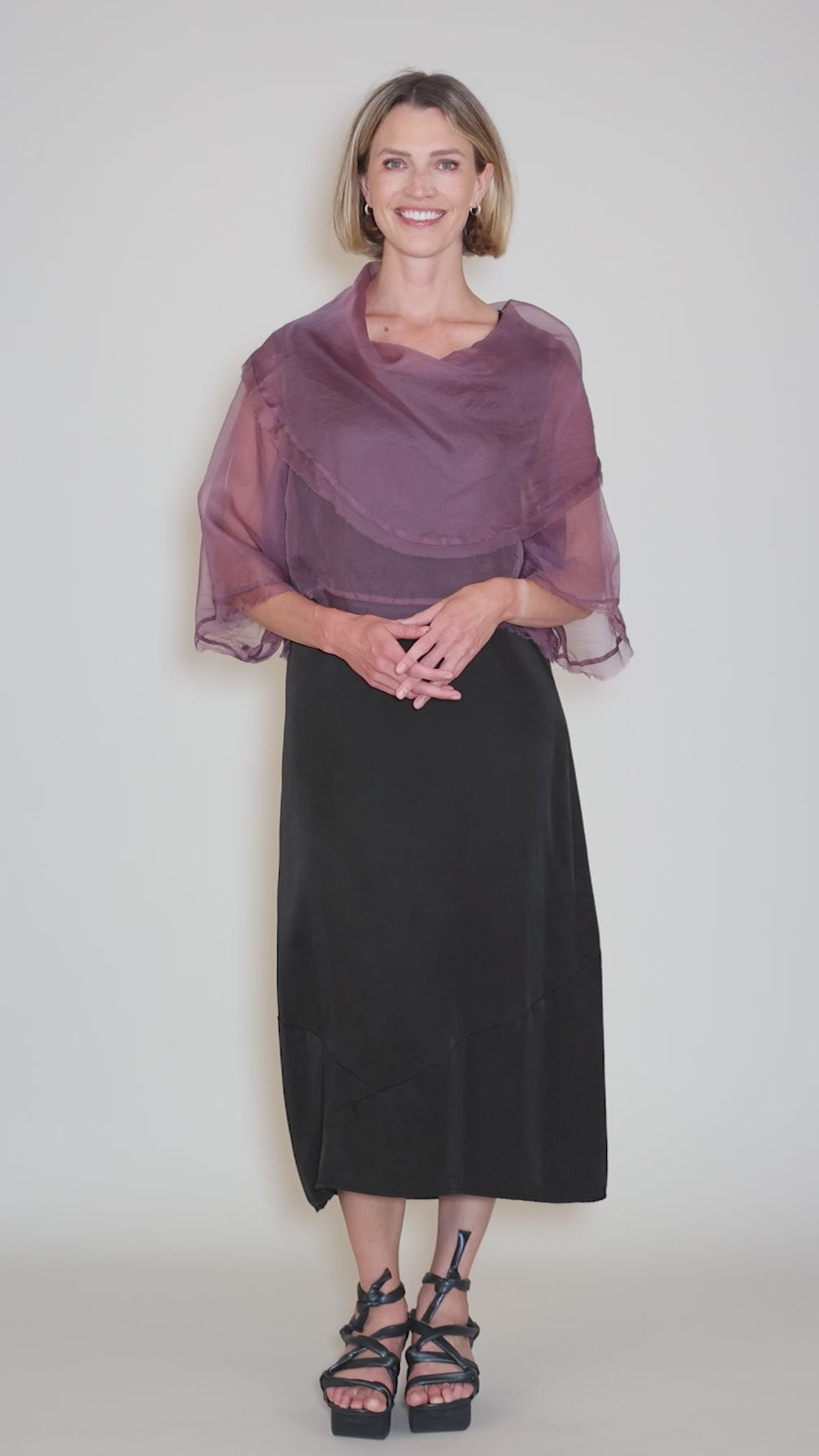 Organza Jackie O, Amethyst Angle 5