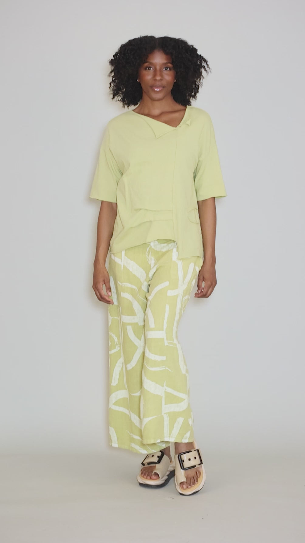 Peyton Pleat Top, Pear Angle 5