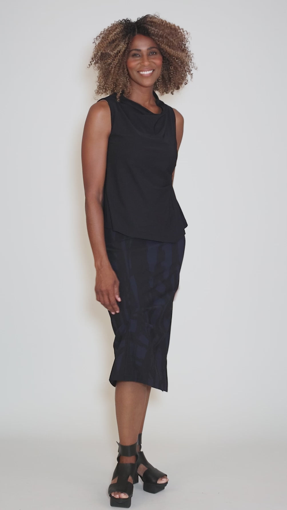 Totem Top, Black Angle 5