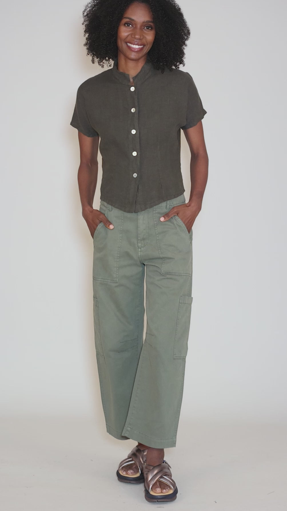 S/S Collar Light Linen Shirt, Peppercorn Angle 5