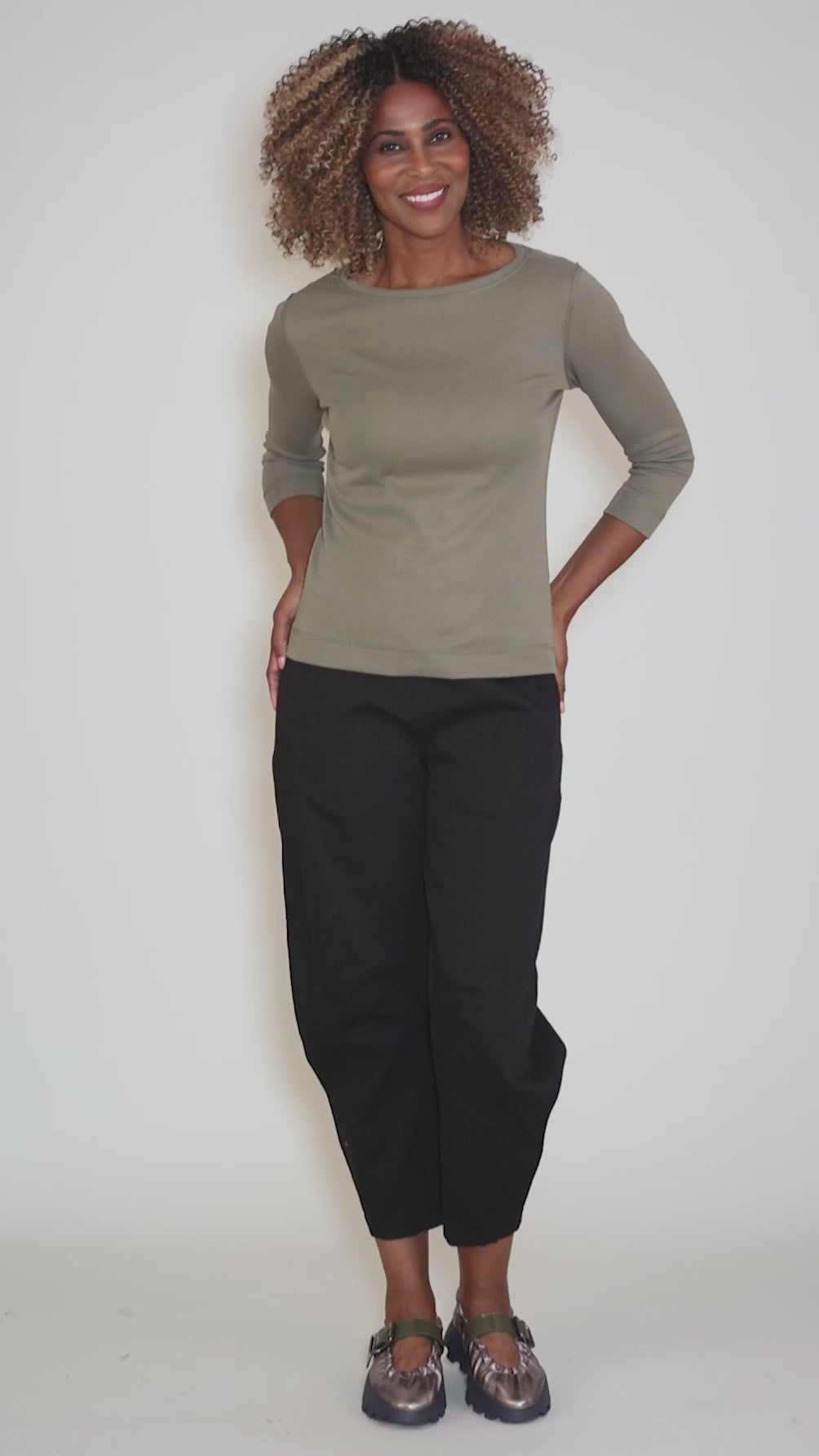 Organic Cotton Boatneck Tee, Capers Angle 5