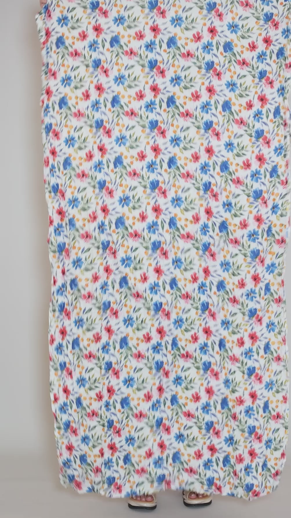 Pareo Scarf, White/Blue Angle 3