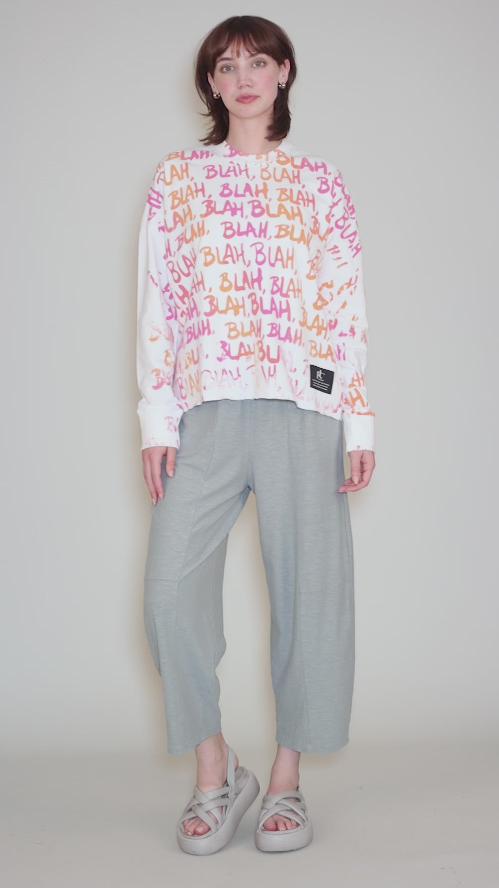 Blah Blah L/S Sweatshirt, White/Ombre Angle 5