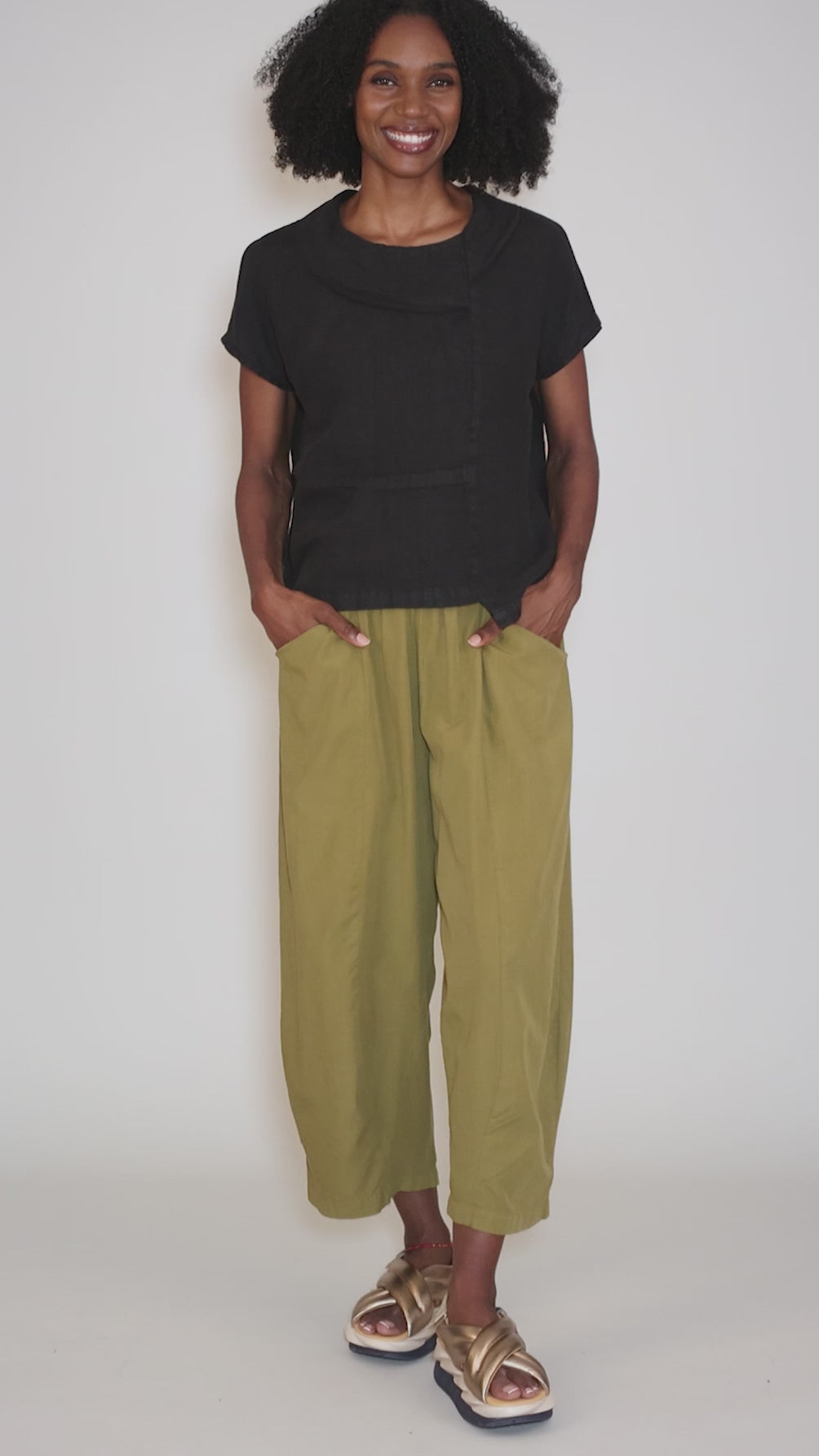 Linen Collar Crop Top, Black Angle 5