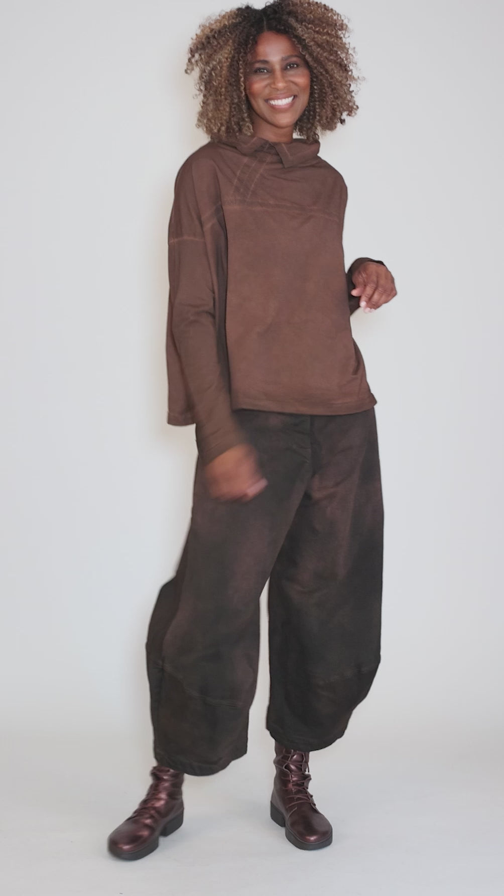 Horizon Seam Top, Henna Cloud Angle 5