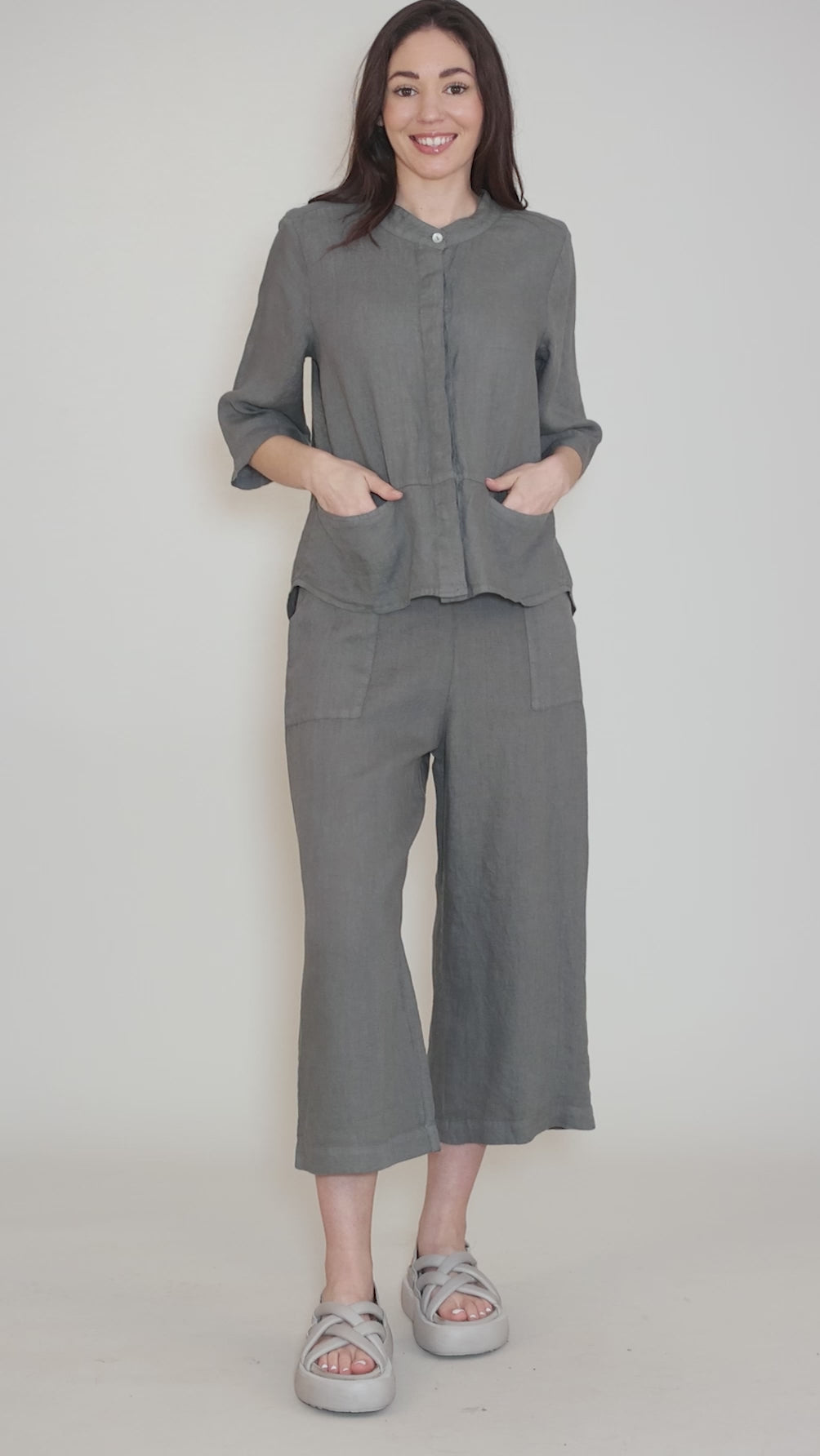 Korinne Collar Linen Shirt, Gray Angle 5
