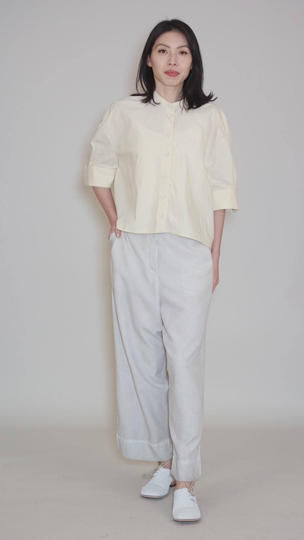Buche Trouser, Cold White Angle 5
