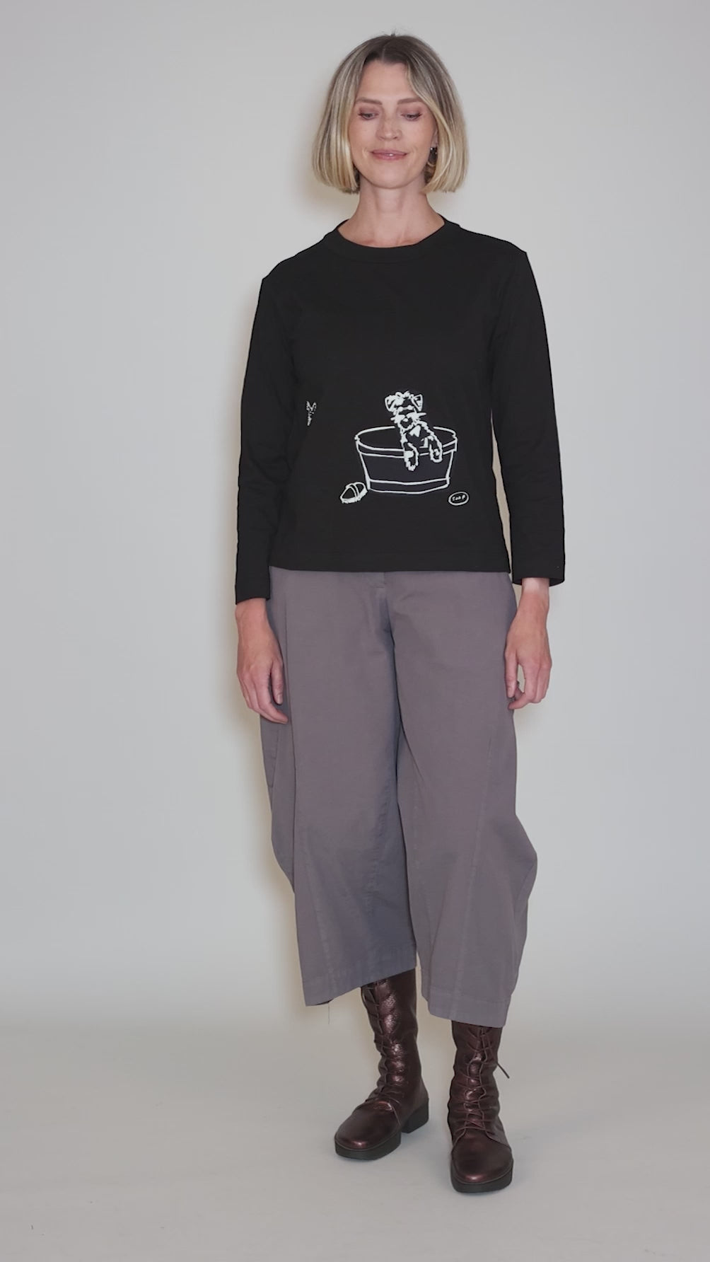 Puppy Tee, Black Angle 5
