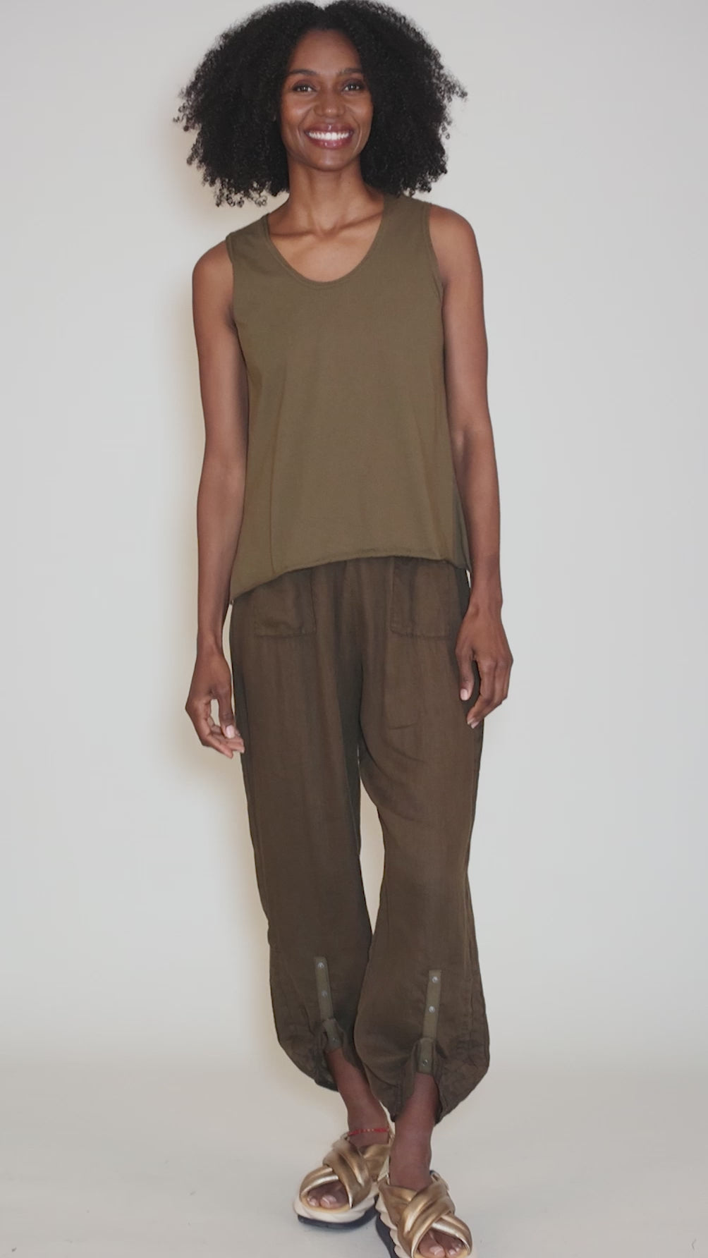 Slim Knit Tank, Walnut Angle 5