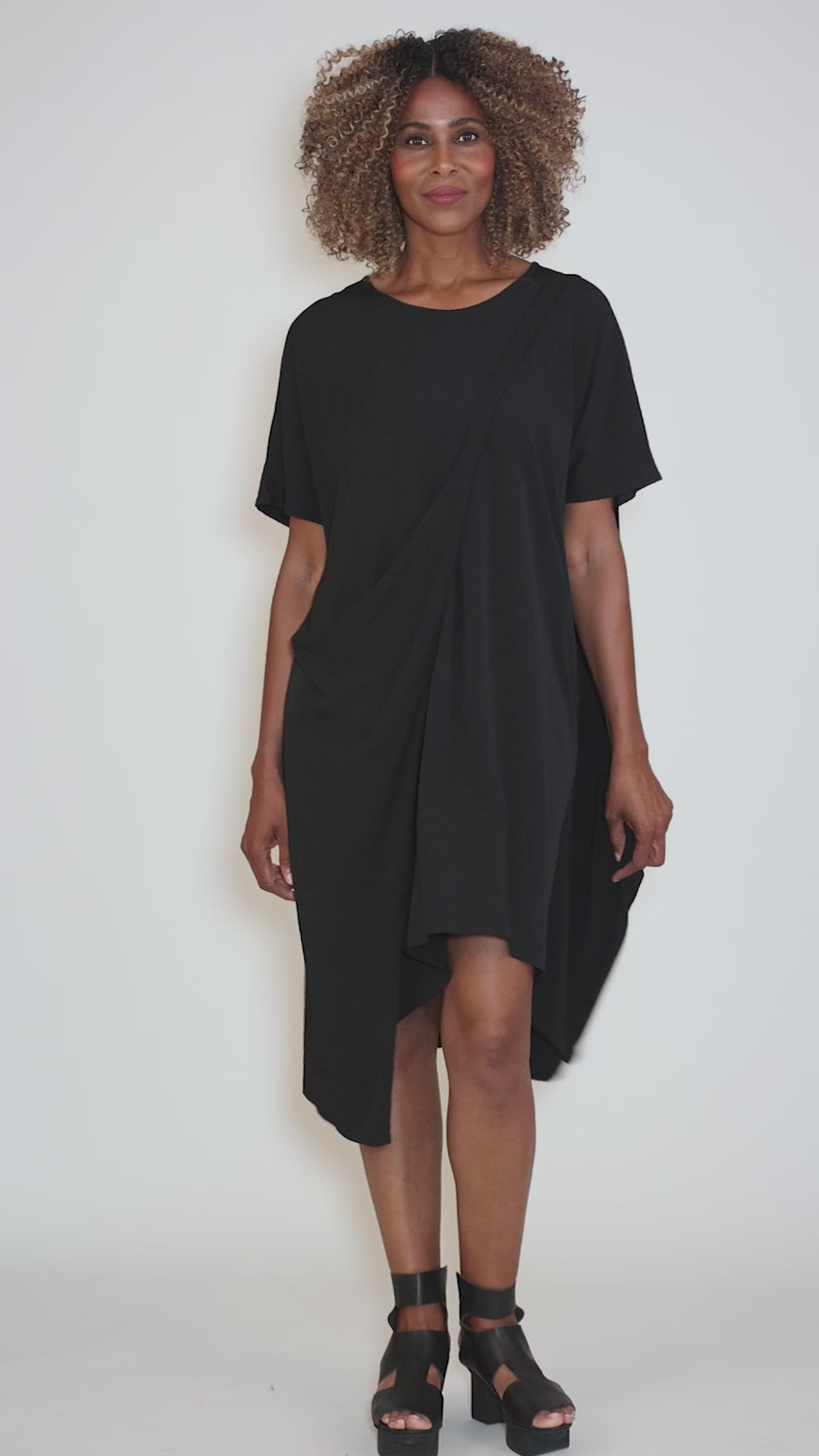 Riva Origami Tunic, Black Angle 5