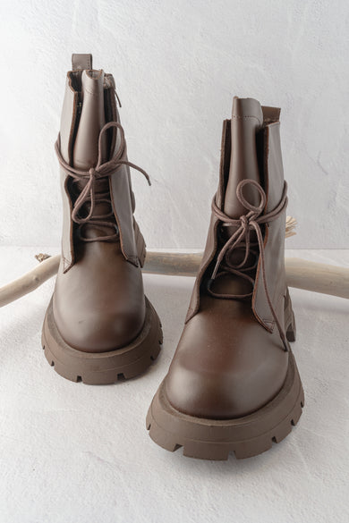 All Black Tie Lugg Boot, Brown 