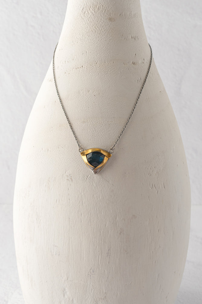 Austin Titus Studio Large Tri Fold Necklace, Labradorite 