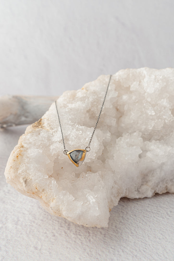 Austin Titus Studio Petite Tri Fold Necklace, Labradorite 