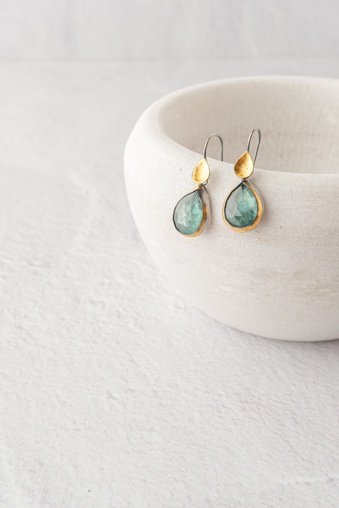 Austin Titus Studio Teardrop Dangle Earrings, Green Kyanite 