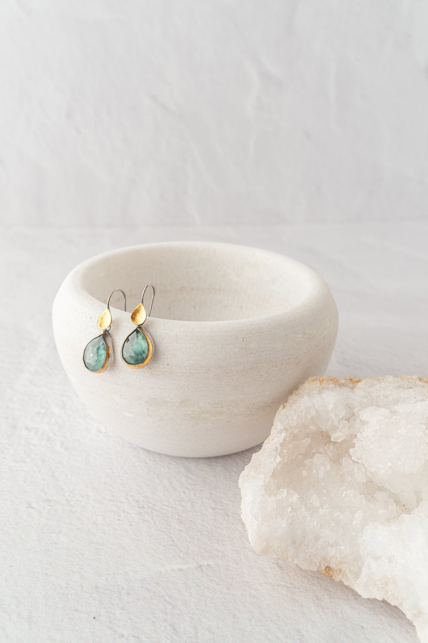 Austin Titus Studio Teardrop Dangle Earrings, Green Kyanite 