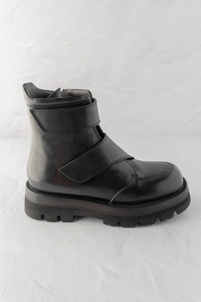 Lofina Crossover Combat Boot, Black 