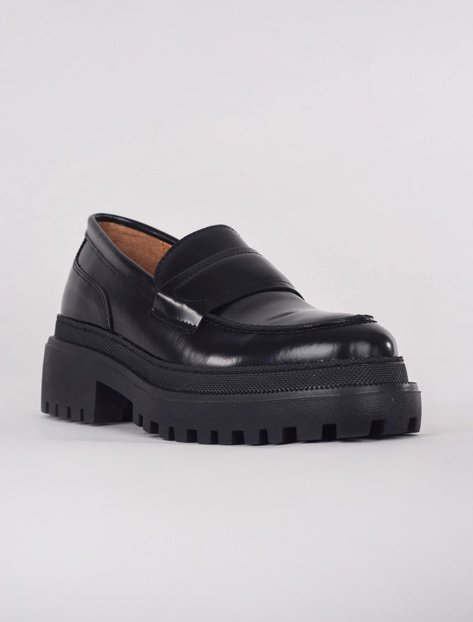 Shoe the Bear Polido High Shine Loafer, Black 