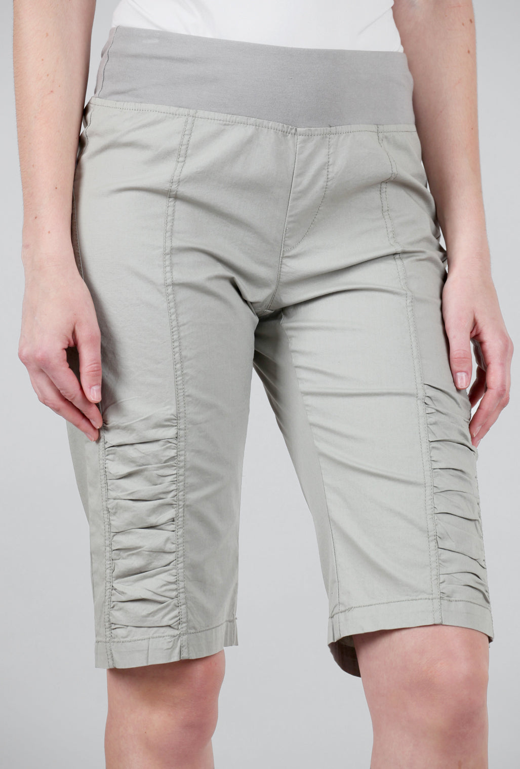 Wearables by XCVI Tatem Bermuda Short, Frost 