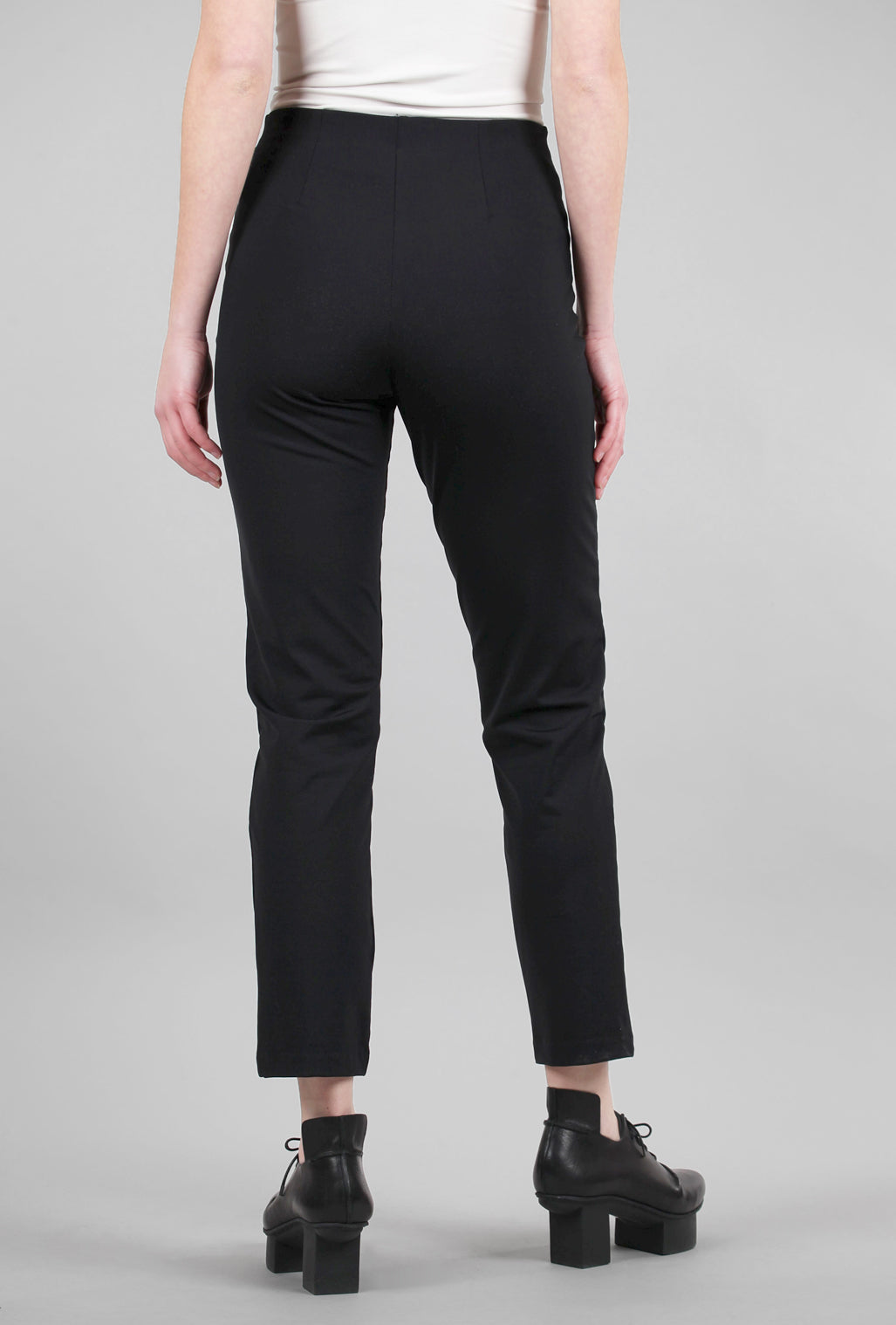 Equestrian Zani Ponte Tech Pant, Black 