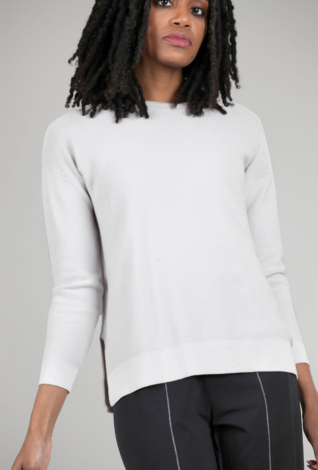 Kokun Mini Ottoman Crew Sweater, Cloud 