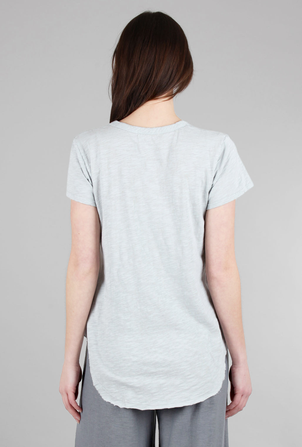 Mododoc Curved Hem Vee Tee, Natural Gray 