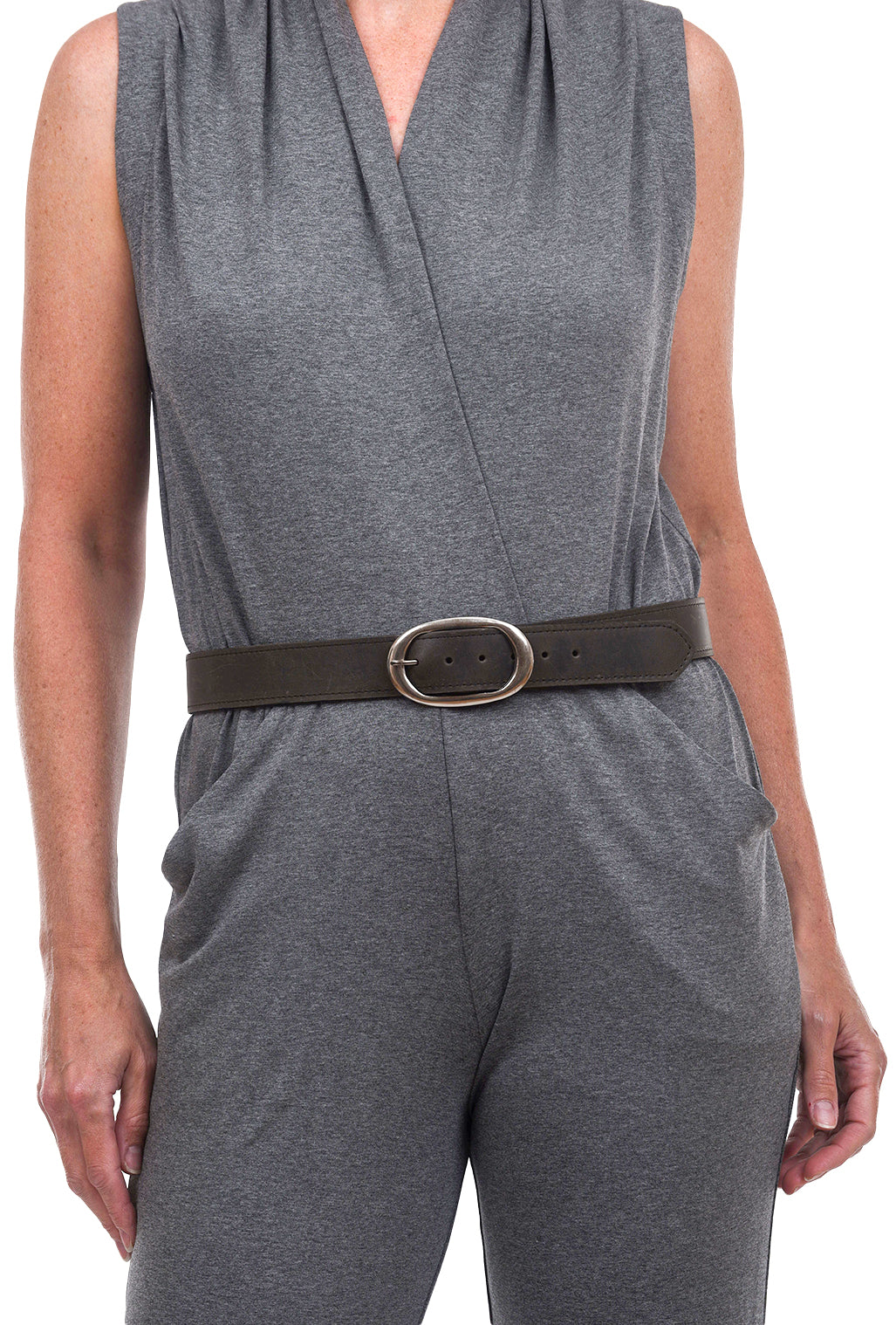 Kim White Oval Classic Belt, Dark Gray 